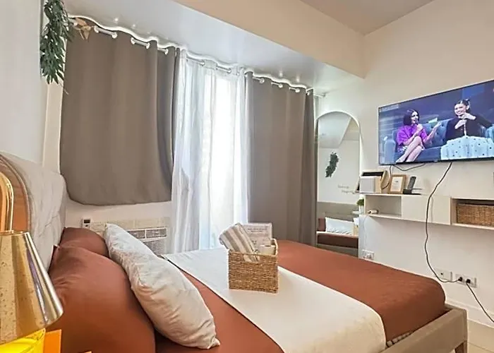 The Residences At Commonwealth Quezon By Snazzy Staycation *