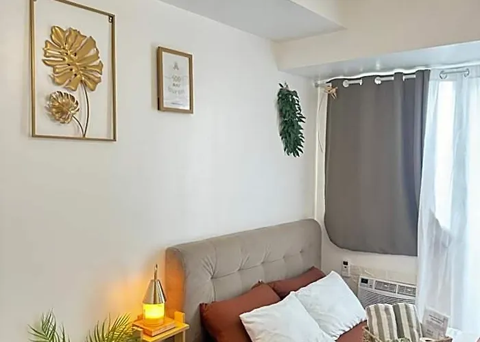 Hotel The Residences At Commonwealth Quezon By Snazzy Staycation