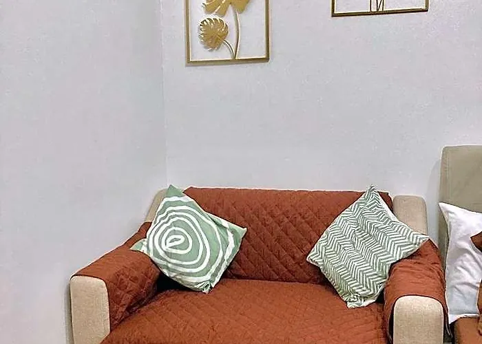 The Residences At Commonwealth Quezon By Snazzy Staycation Hotel Manila